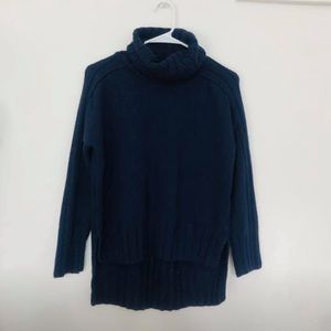 SOLD❣️DK Blue Turtleneck Sweater 🌚💙